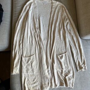 Barefoot dreams cozy lite cardigan  color bisque(cream)